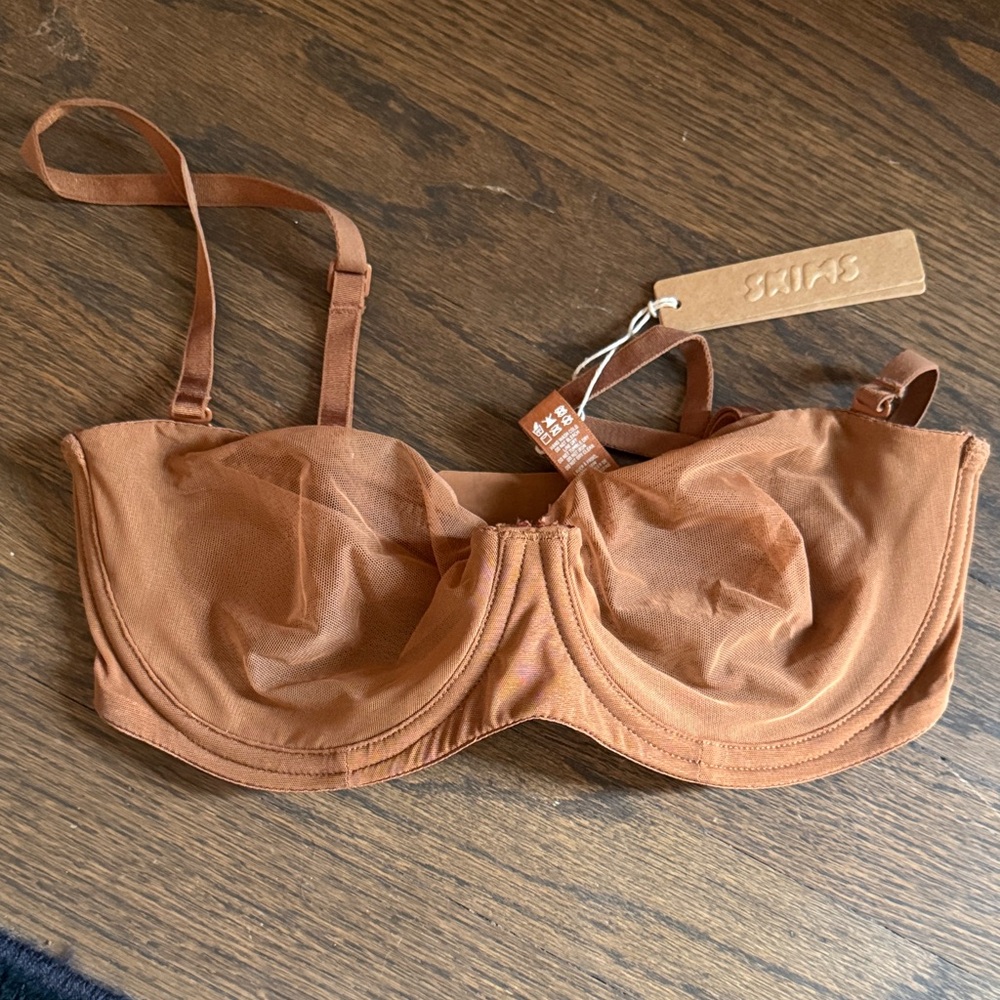 SKIMS Women's Brown Underwire Bra